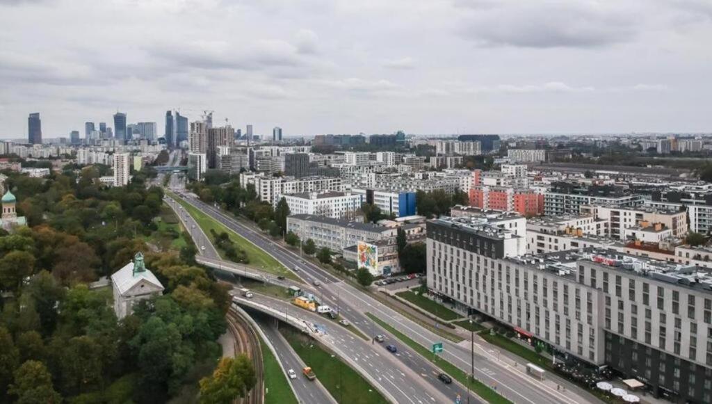 Apartament Wolska Warszawa Blisko Centrum Wifi Parking Apartment In Warsaw Very Close To The Center Exterior foto